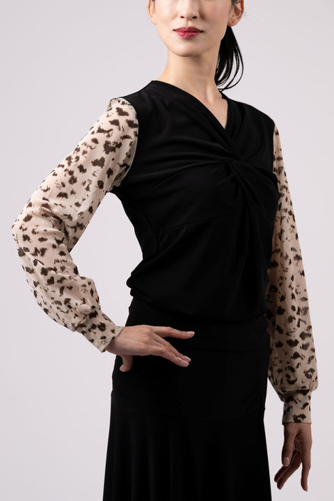 printed sleeve blouse